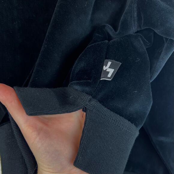NWT JoyLab Black Velvet Velour Slouchy Pullover Sweatshirt Size Medium Lounge - Picture 4 of 7
